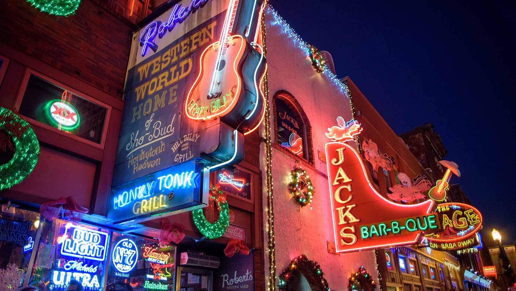 broadway in nashville